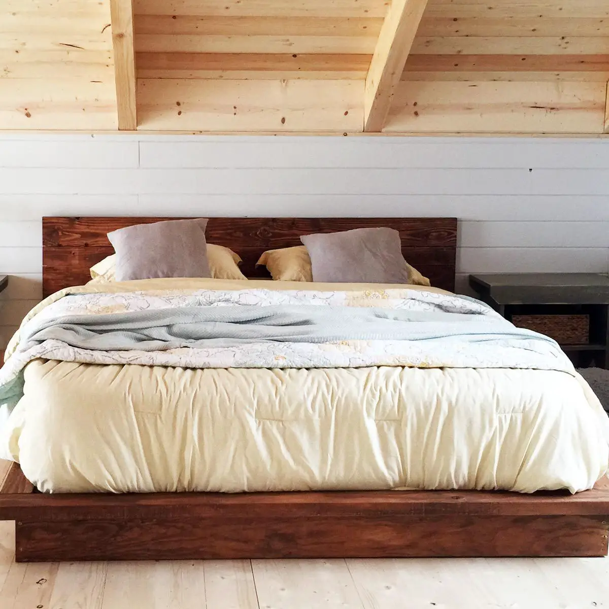 10 Awesome DIY Platform Bed Designs â The Family Handyman