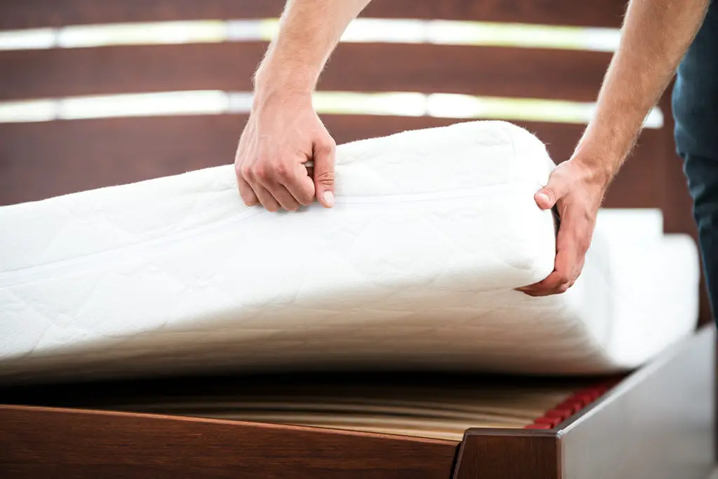 Cleaning Tip: How To Clean Your Mattress