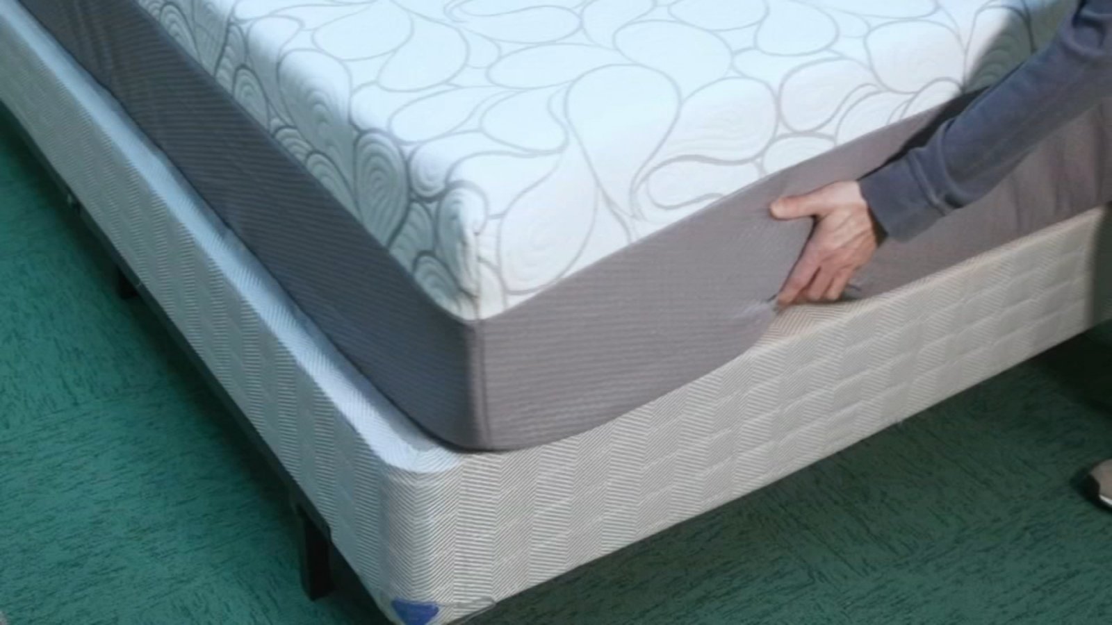 Consumer Reports: Do you need to buy a box spring with your new ...