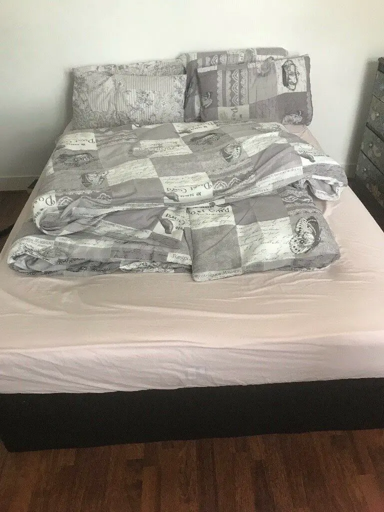 Free King size bed &  mattress only 1 year old. Pick Up in ...