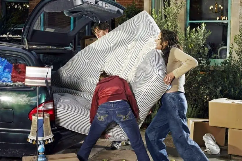 How Much Does It Cost to Ship a Mattress?
