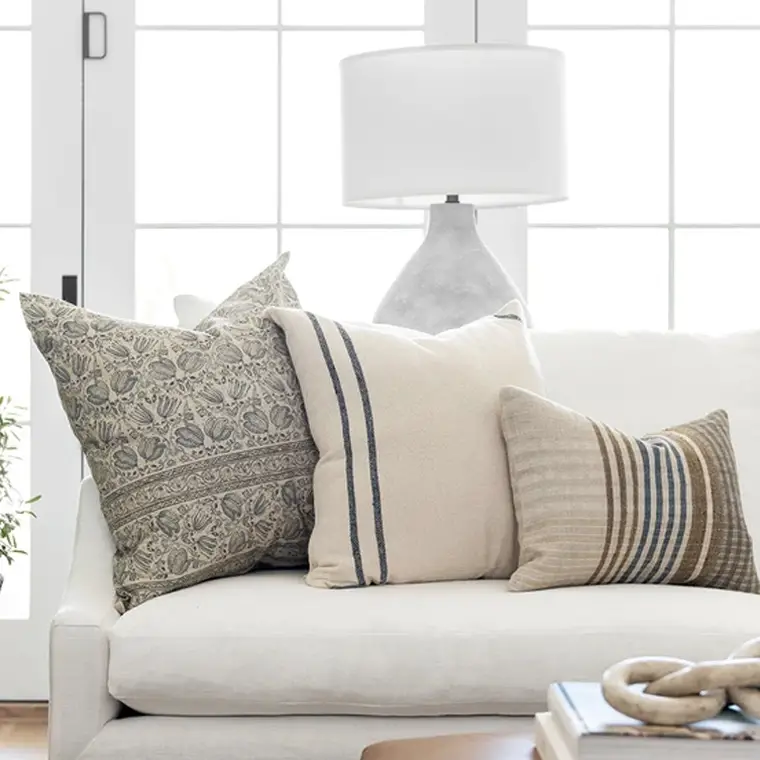 How To Choose the Perfect Cushion Combination