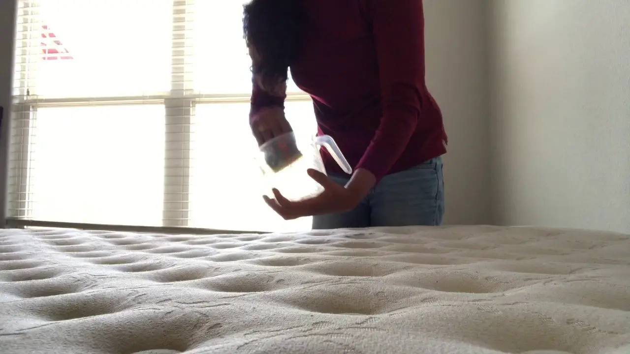 How To Clean Mattress