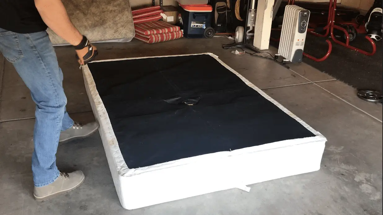 How to dispose of a box spring ~ How to