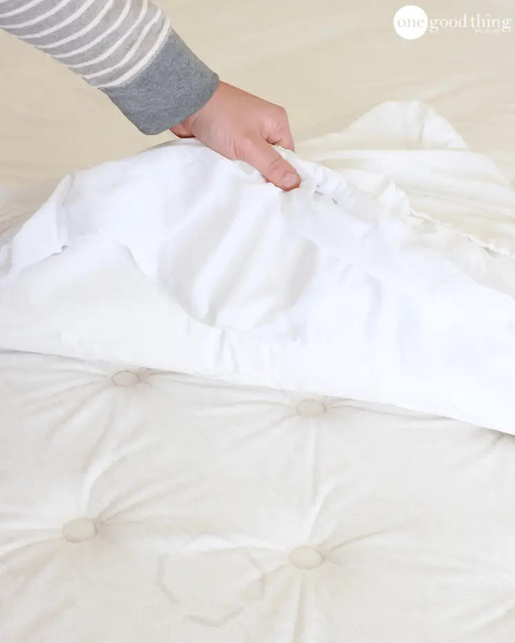How To Get The Smell Out Of Musty Bed Sheets