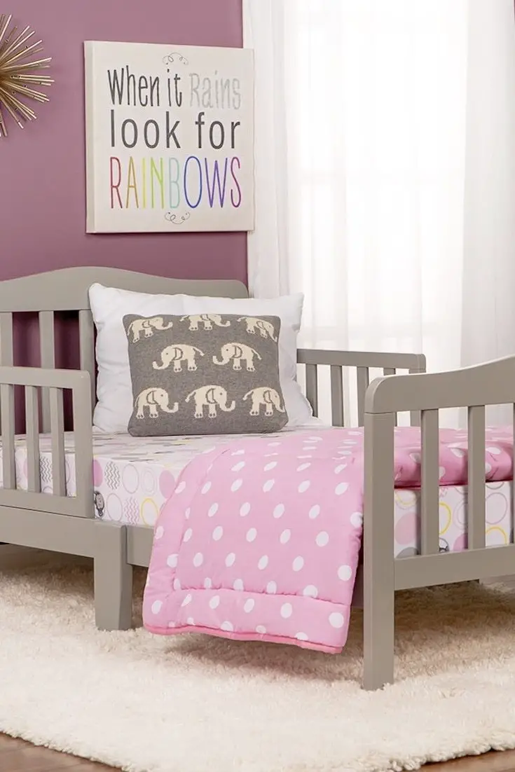How to Pick a Mattress for a Toddler
