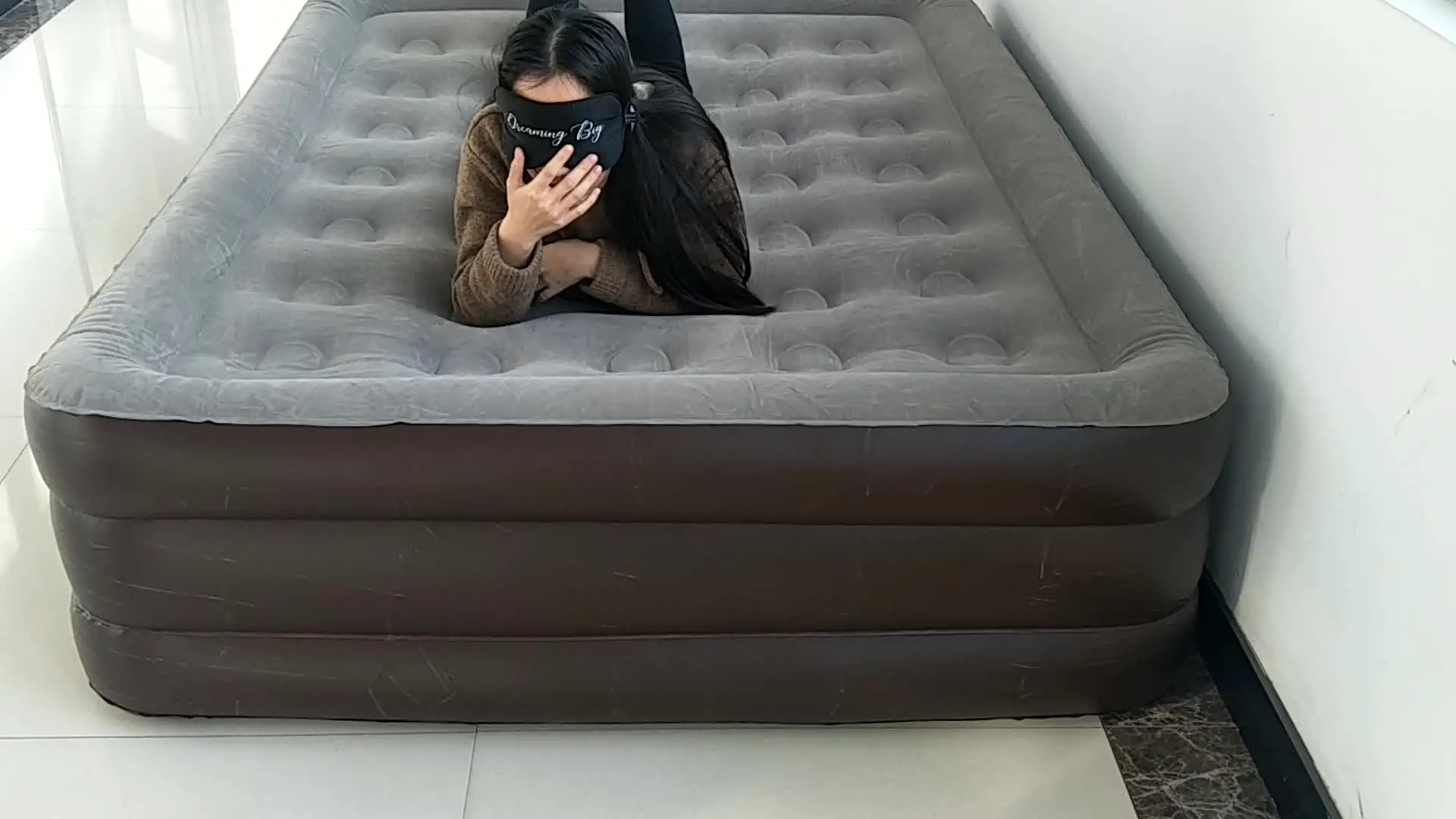 King Size Inflatable Airbed Air Mattress Travel Bed With ...