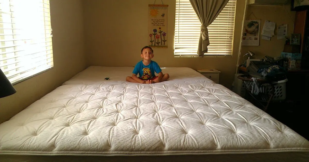 One World Homeschool: Our Huge New Family Bed