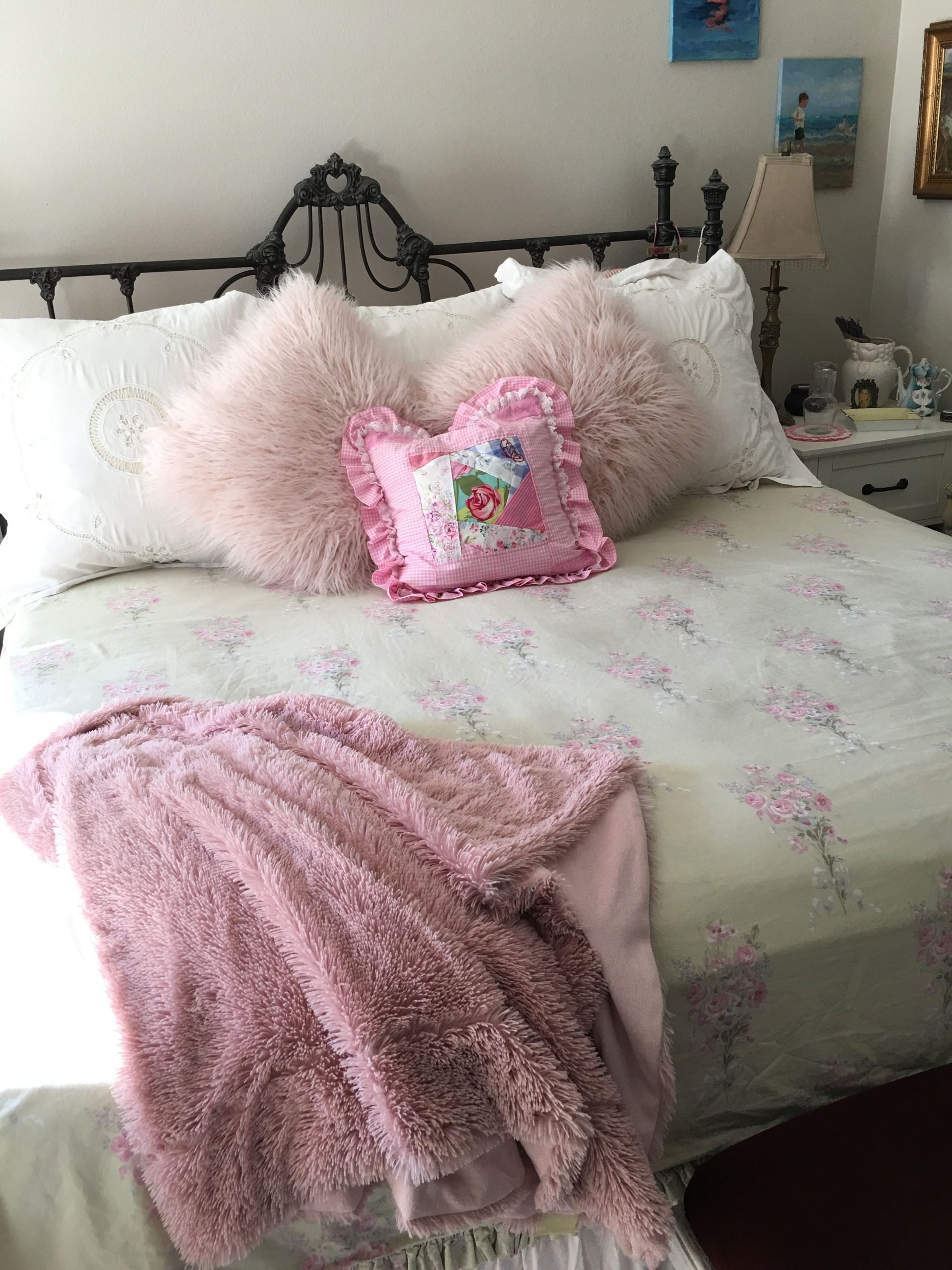 Pink bed decor by Celeste