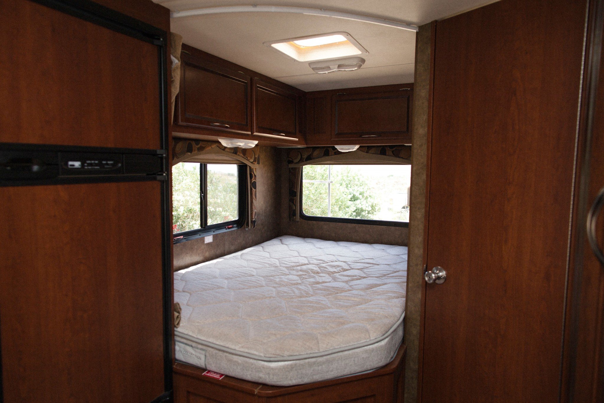 The Big Guide to RV Beds