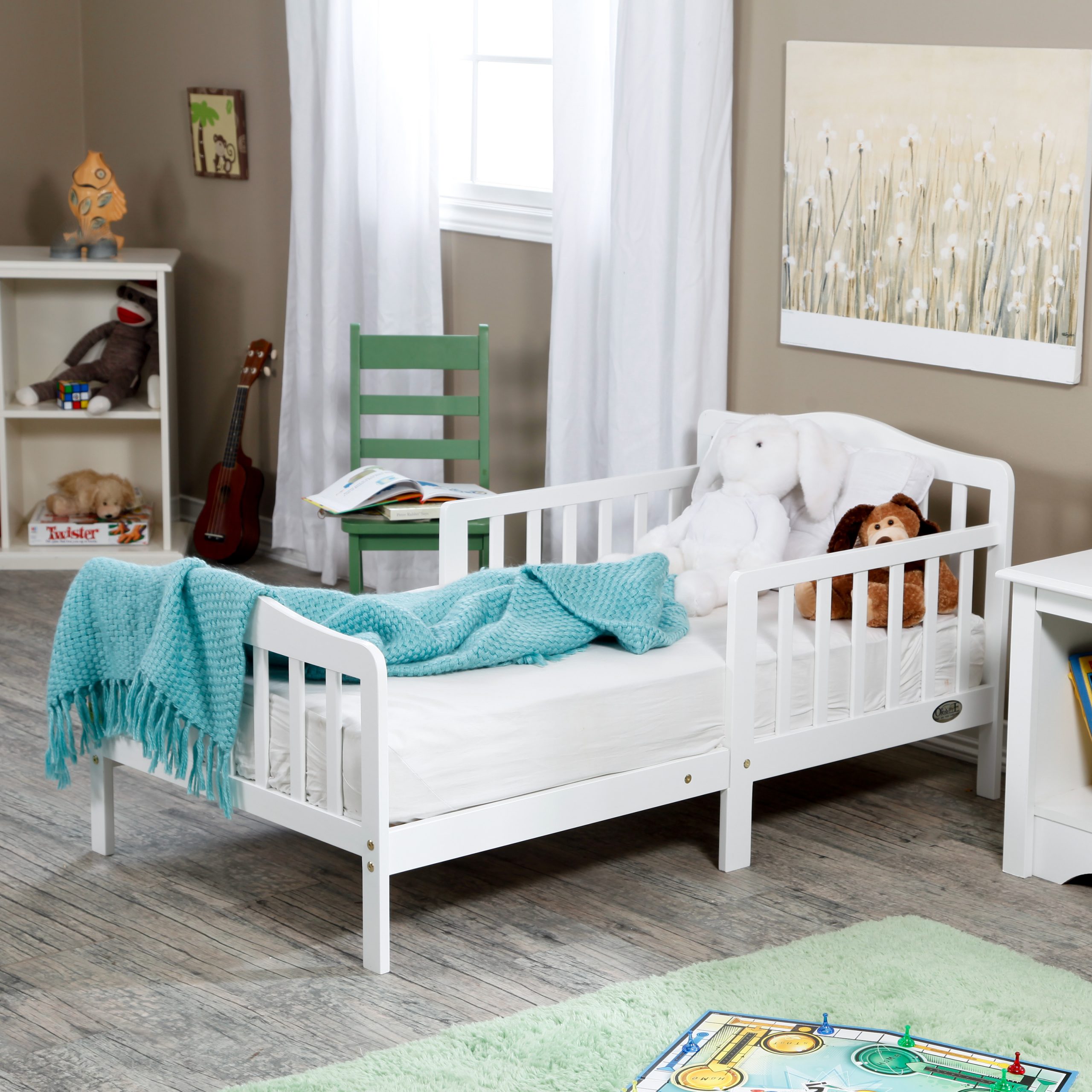 The Orbelle Contemporary Solid Wood Toddler Bed