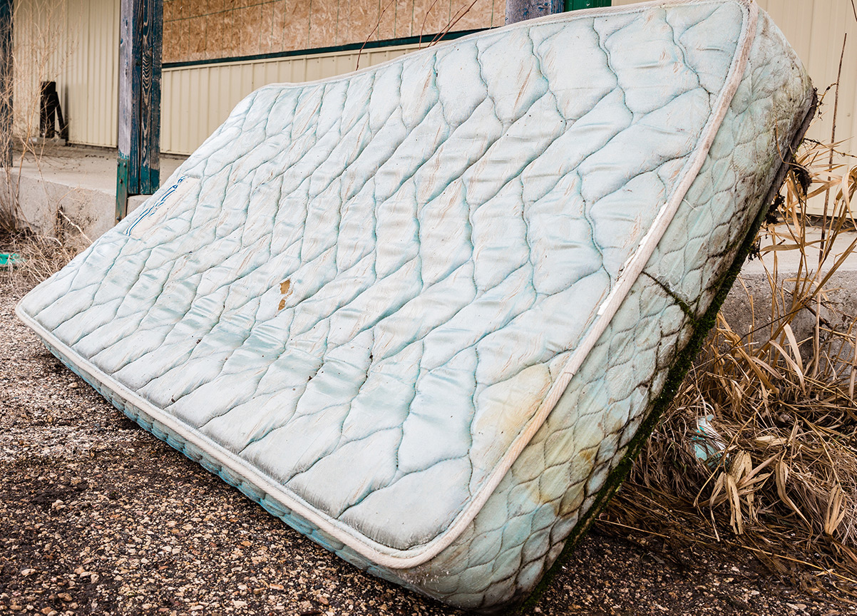 When To Replace A Damaged Mattress