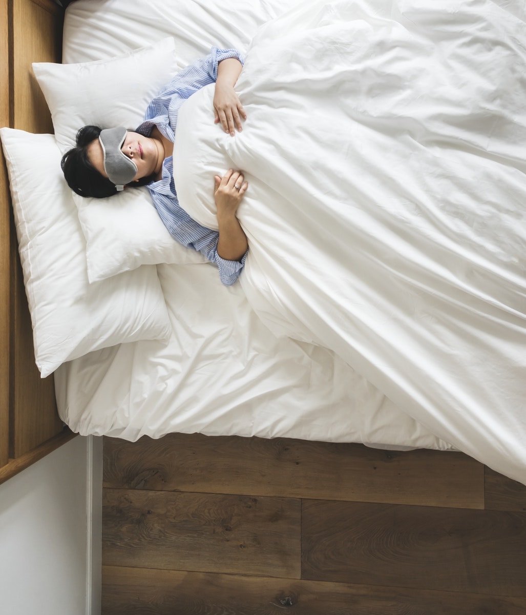 Why sleeping on a bad mattress can lead to back pain ...